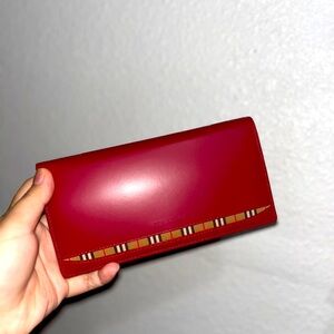 Burberry Kisslock Long Wallet